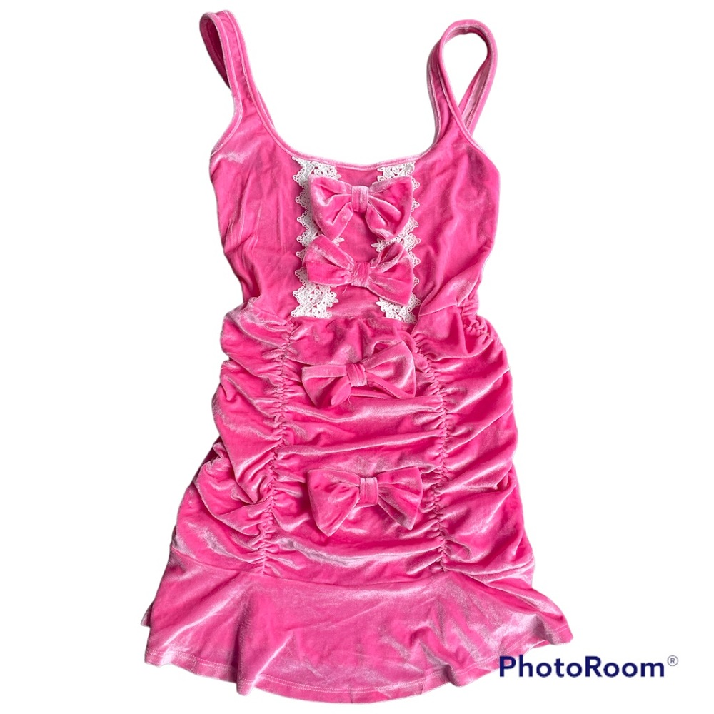 Pink bow dress. Barbie or Cinderella